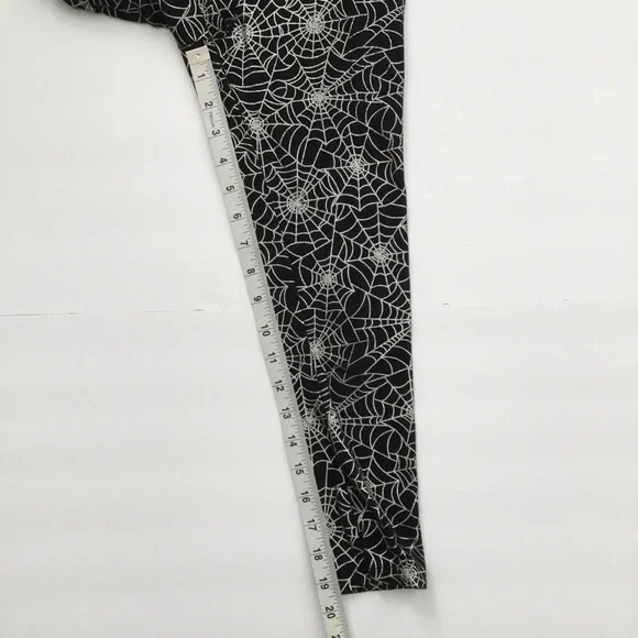 Sparkle Spider Web Halloween Leggings Size M(7-8) EUC - Picture 6 of 6